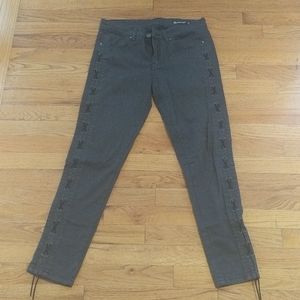 Women's skinny jeans